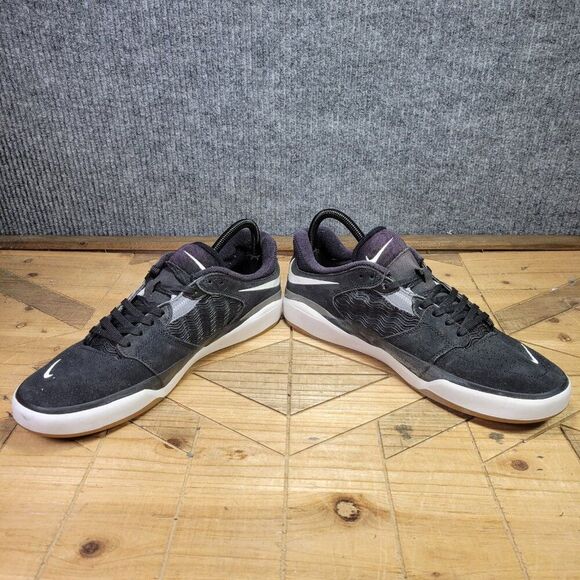 Nike SB Ishod Wair Men's 10.5 Black White Dark Grey Gum DC7232-001 Skate Shoes - Picture 5 of 11
